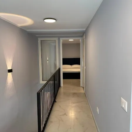 Noa's Appartement Golem (Tirana)